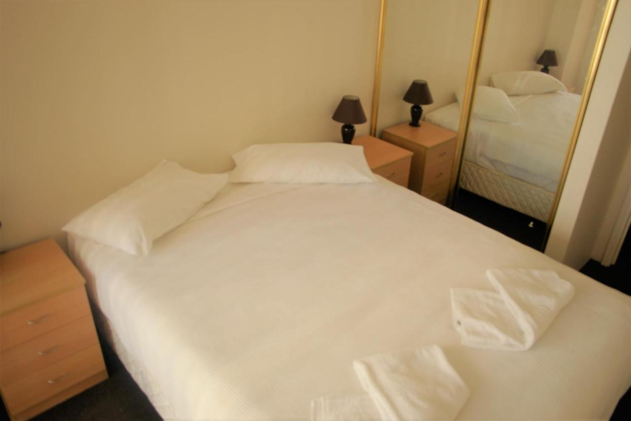 Accommodation Sydney - Kent Street Sydney Cbd Top Floor 2 Bedroom Apartment With Balcony المظهر الخارجي الصورة